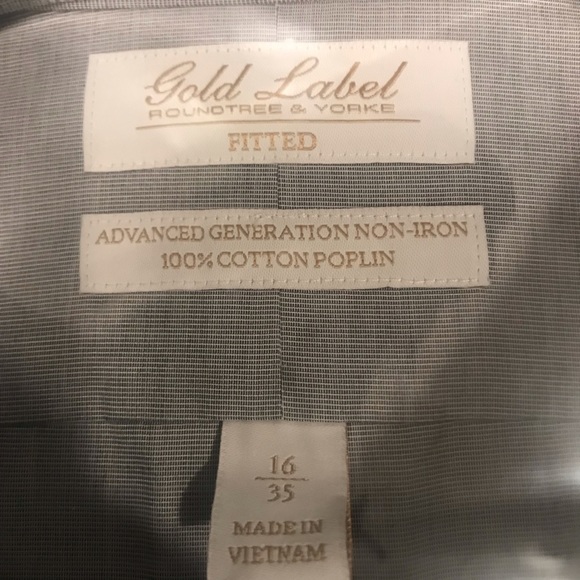 Roundtree and Yorke Fitted Button Down Long Sleeve Shirt with French Cuffs - Picture 2 of 6